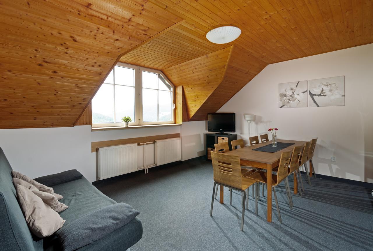 Apartments Monika ชปินด์เลอรูฟ มลิน ภายนอก รูปภาพ